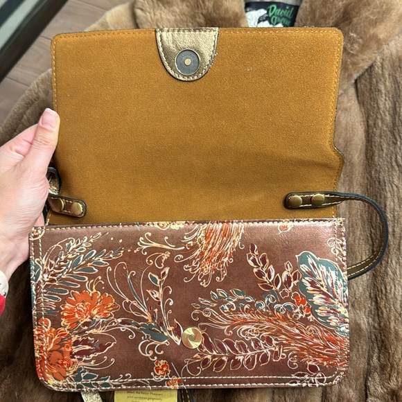 NWT Patricia Nash monta crossbody or clutch - Picture 7 of 8